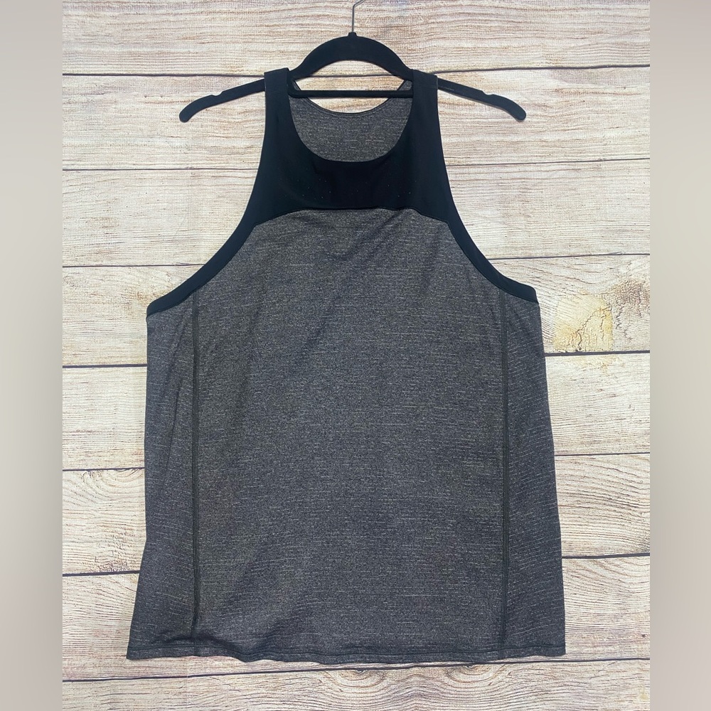 Lululemon open back tank top - Picture 12 of 12